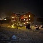 Natursport Heutal Ski-in & Ski-out *