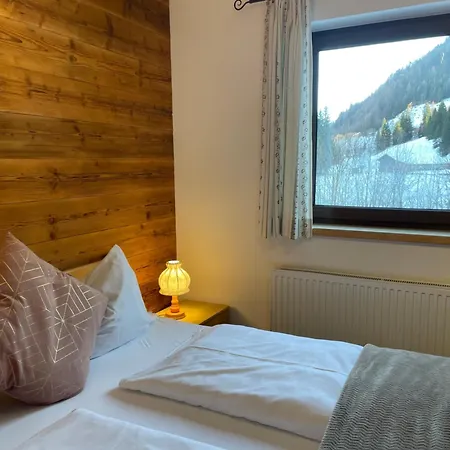 アパート Natursport Heutal Ski-in & Ski-out ウンケン