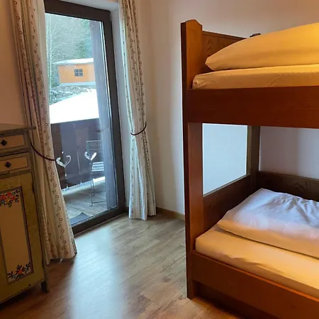 アパート Natursport Heutal Ski-in & Ski-out